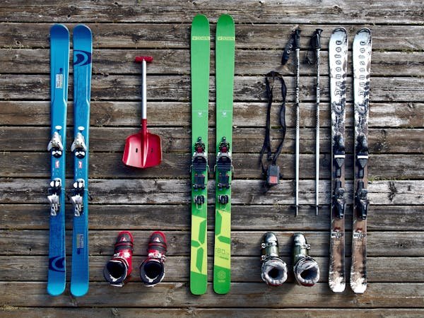 Destockage ski : équipements neufs à prix mini chez Top N Sport